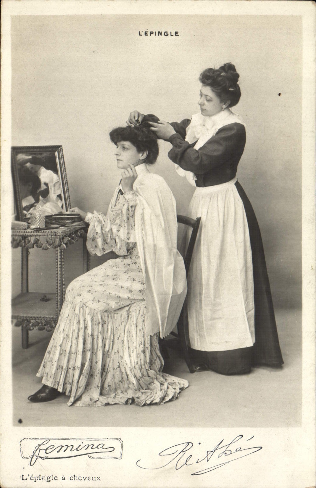 L'Épingle à cheveux — L'épingle à cheveux — Femina, Risthac