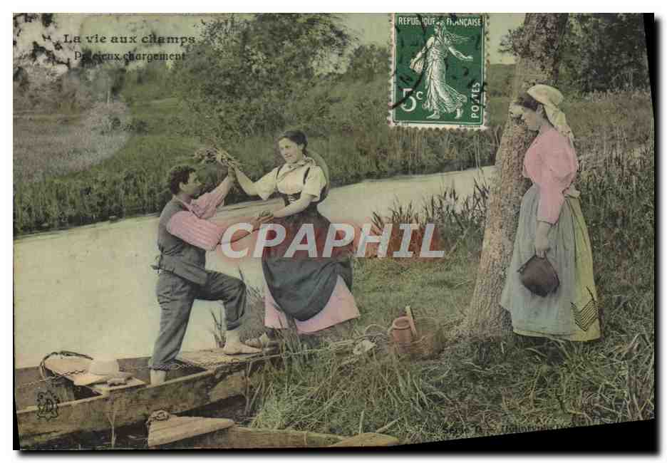 CPA Folklore La vie aux champs Precieux chargement 