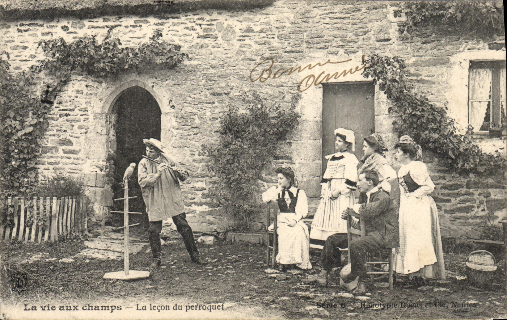CPA Folklore La vie aux champs La lecon du perroquet