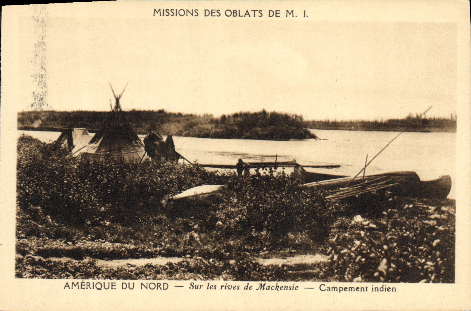 CPA Mission des Oblats de MI Amerique du Nord Sur les rives de Mackenzie Campement indien