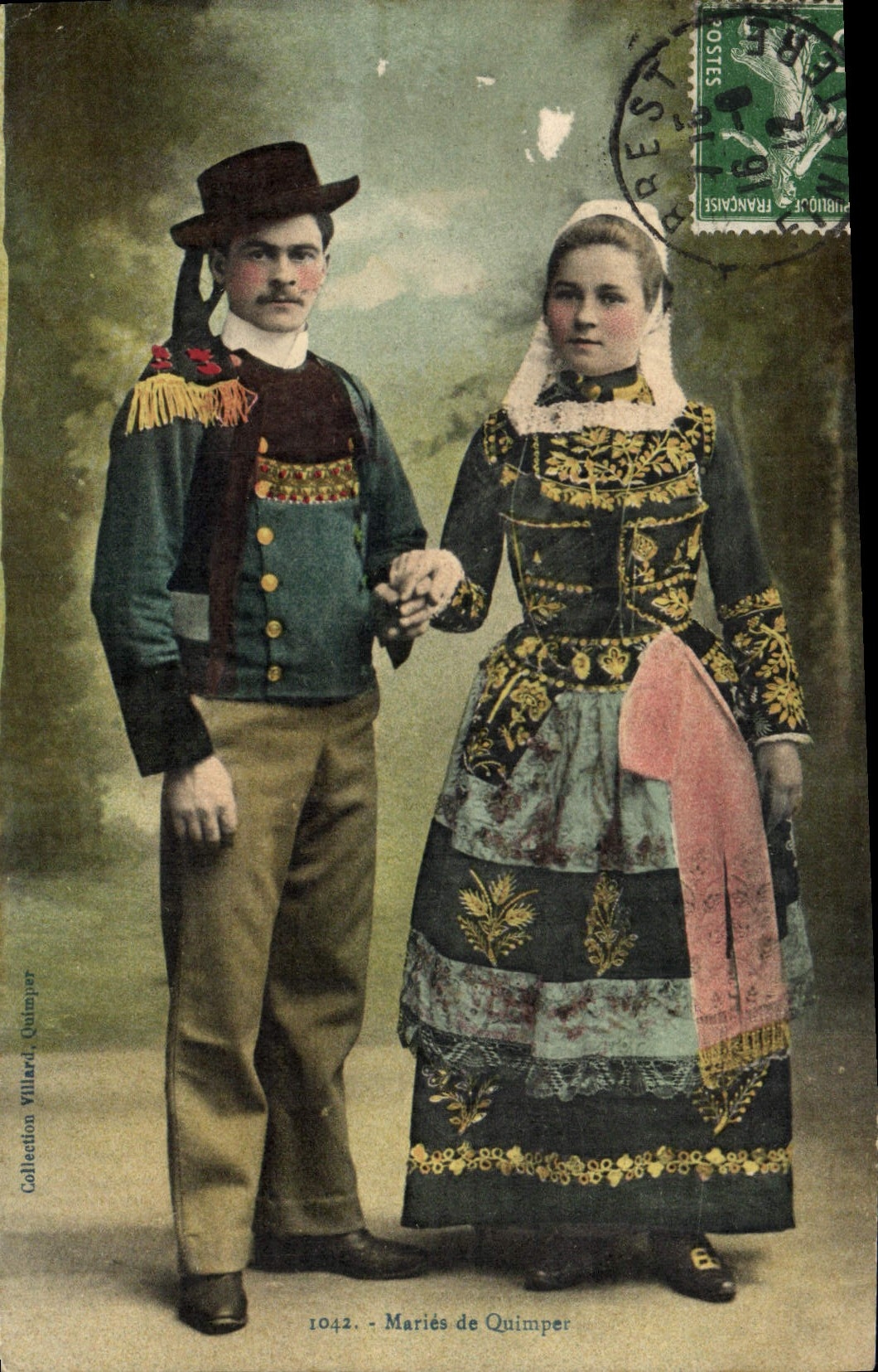 CPA Folklore Maries de Quimper Mariage 