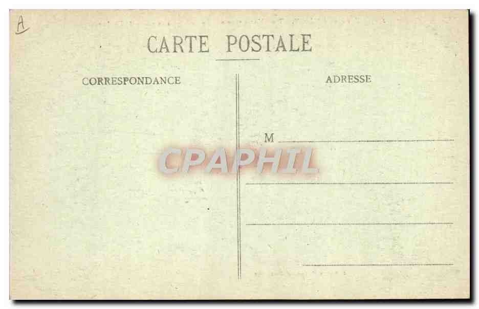 CPA Folklore Environs d'Auray Trois noces reunies Le cortege a sa sortie de l'eglise Mariage  — Verso