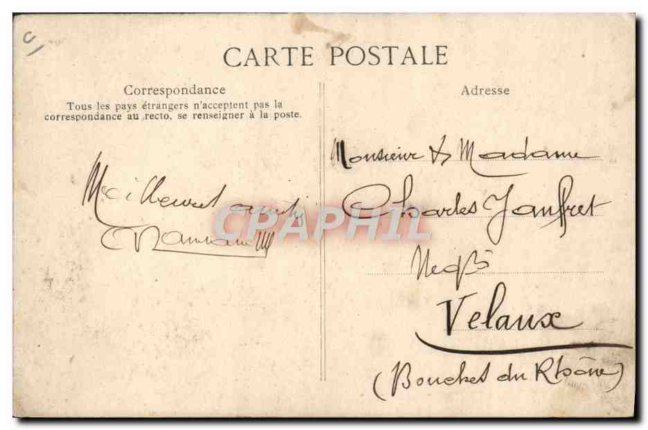 CPA Folklore Costumes bretons Monsieur le Maire prenant sa bonne prise TOP — Verso