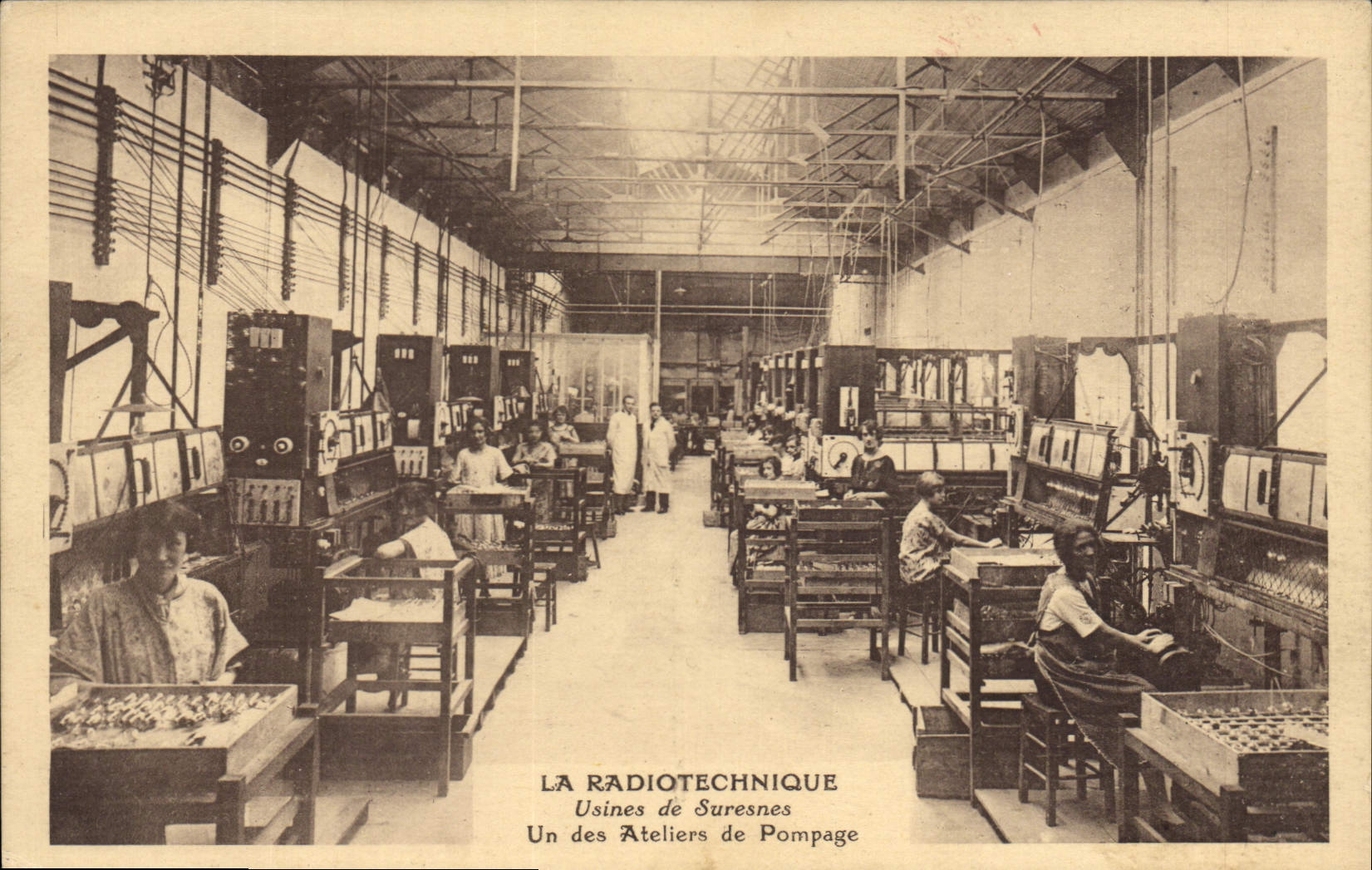 Usines de Suresnes — Ateliers de Pompage — LA RADIOTECHNIQUE