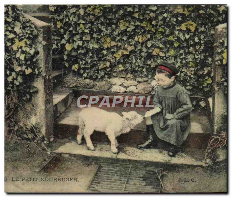 CPA Folklore Le petit nourricier Agneau 