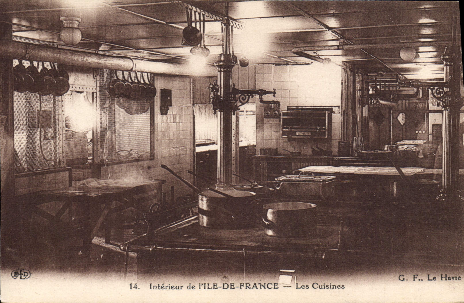 Intérieur de l'ÎLE-DE-FRANCE — Les Cuisines — G. F., Le Havre