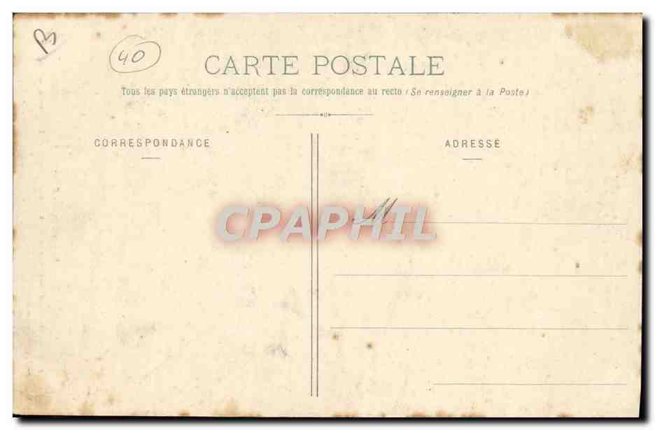 CPA Folklore Berger landais filant  — Verso