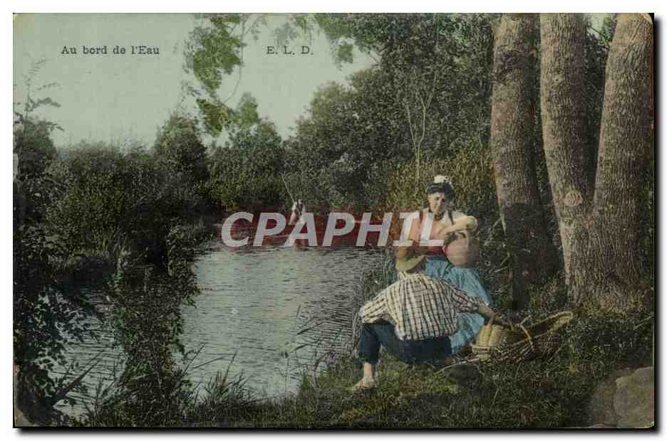 CPA Folklore Au bord de l'eau