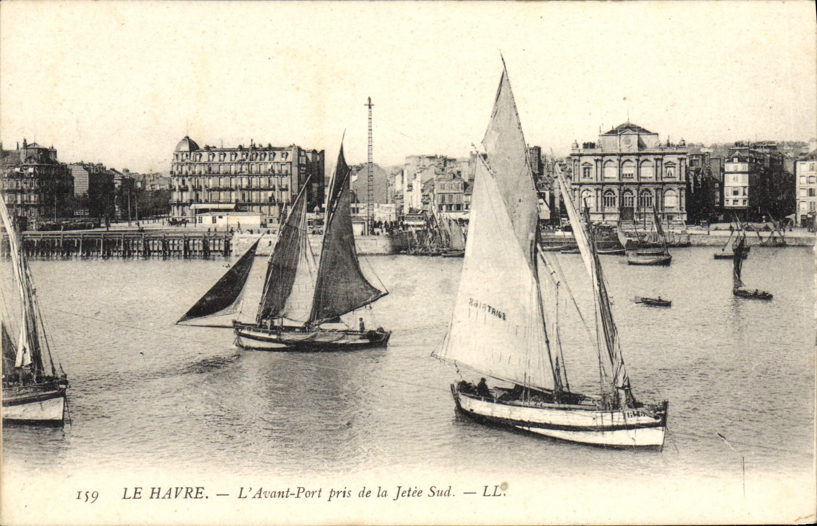 Le Havre — L'Avant-Port pris de la Jetée Sud — LL. — N° 159