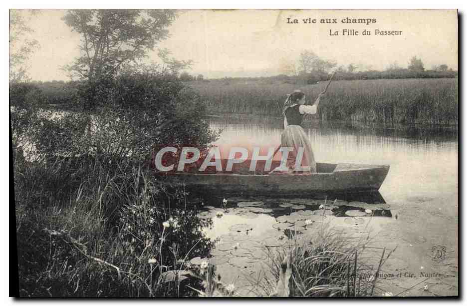 CPA Folklore La vie aux champs La fille du passeur 