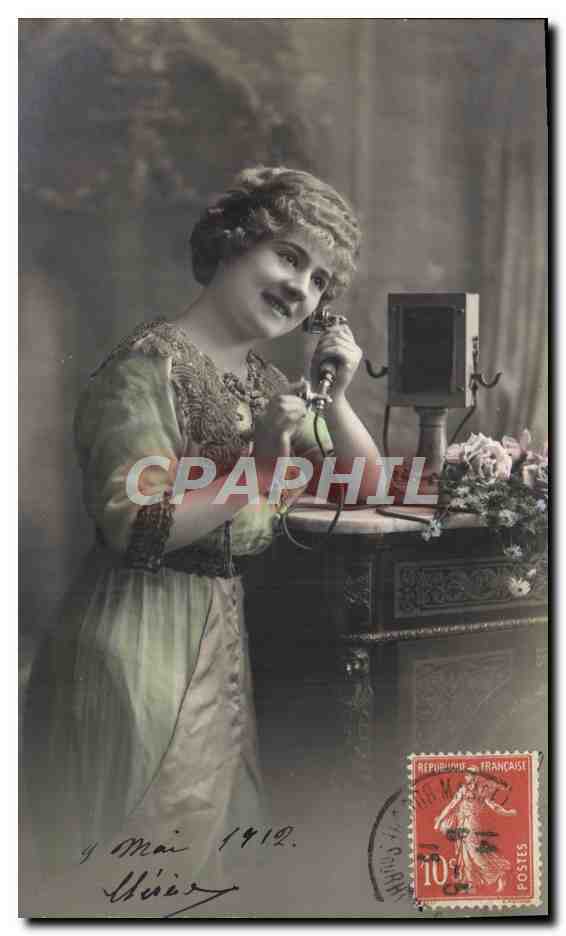CPA Telephone Fantaisie Femme