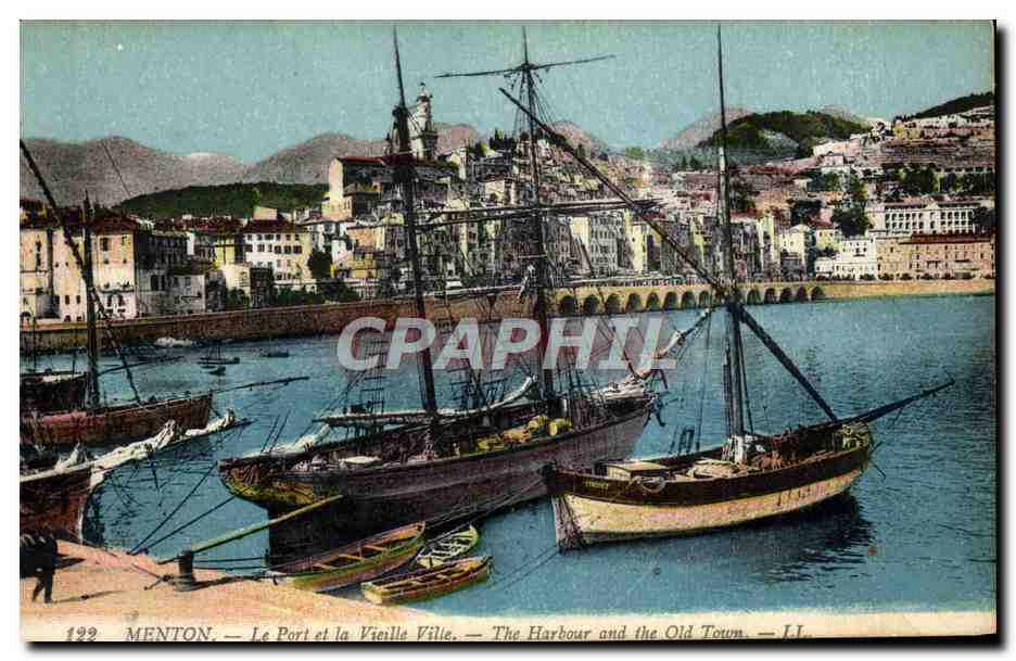 Menton — Le Port et la Vieille Ville — LL