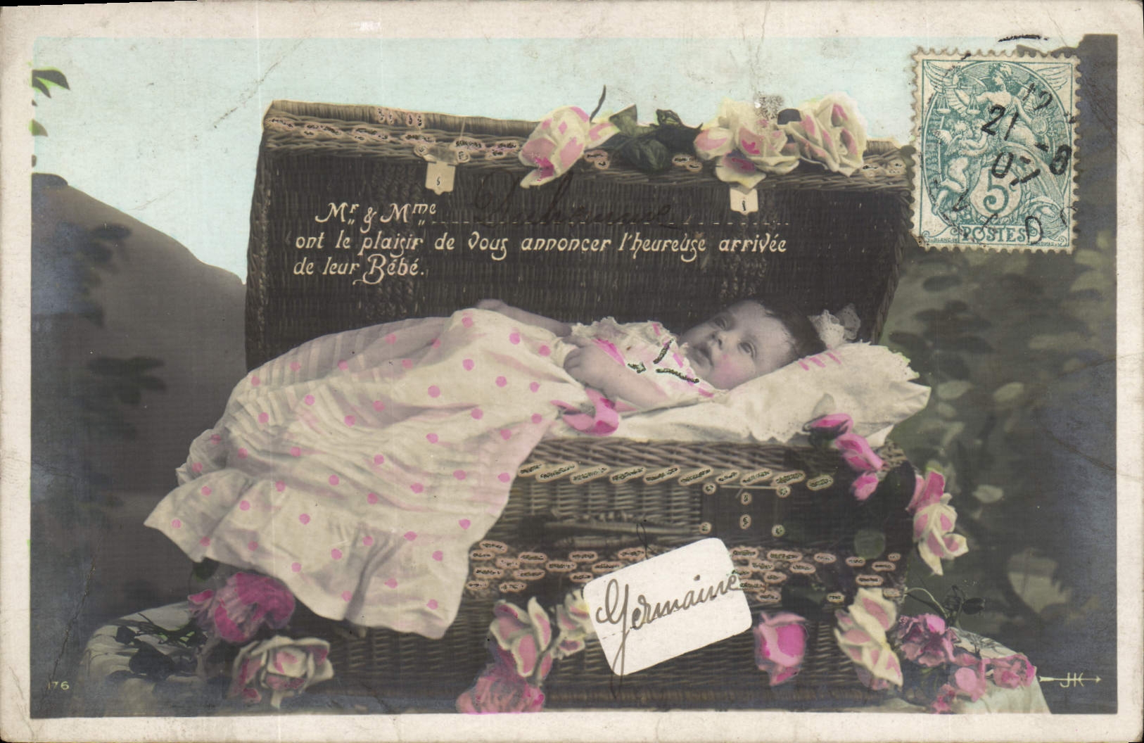 Bébé dans un panier décoré de roses — annonce de naissance — éditeur JK, n°76