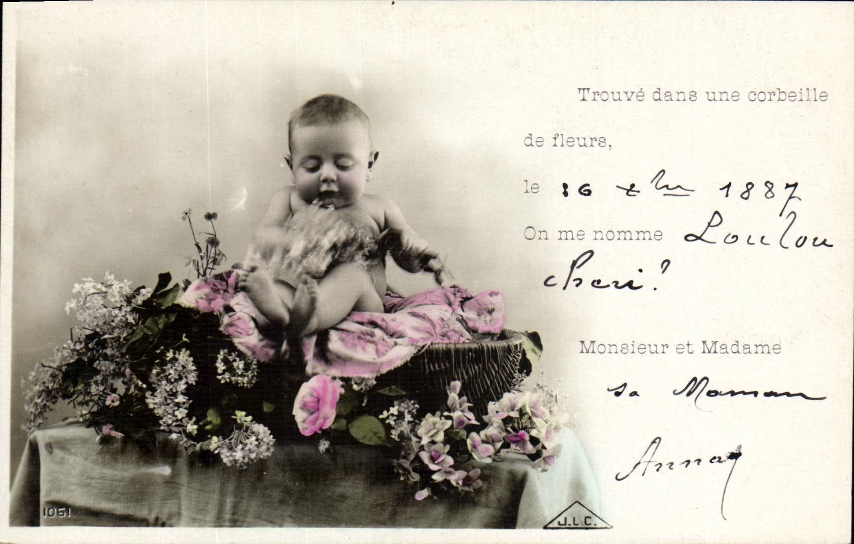 Bébé trouvé dans une corbeille de fleurs — J.L.C. n°1061