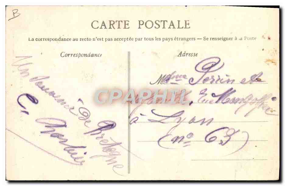 CPA Folklore Vieille femme des environs d'Auray  — Verso