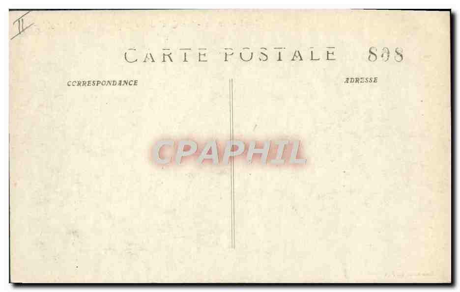 CETTE - Le Quai de la République - Un voilier — Verso