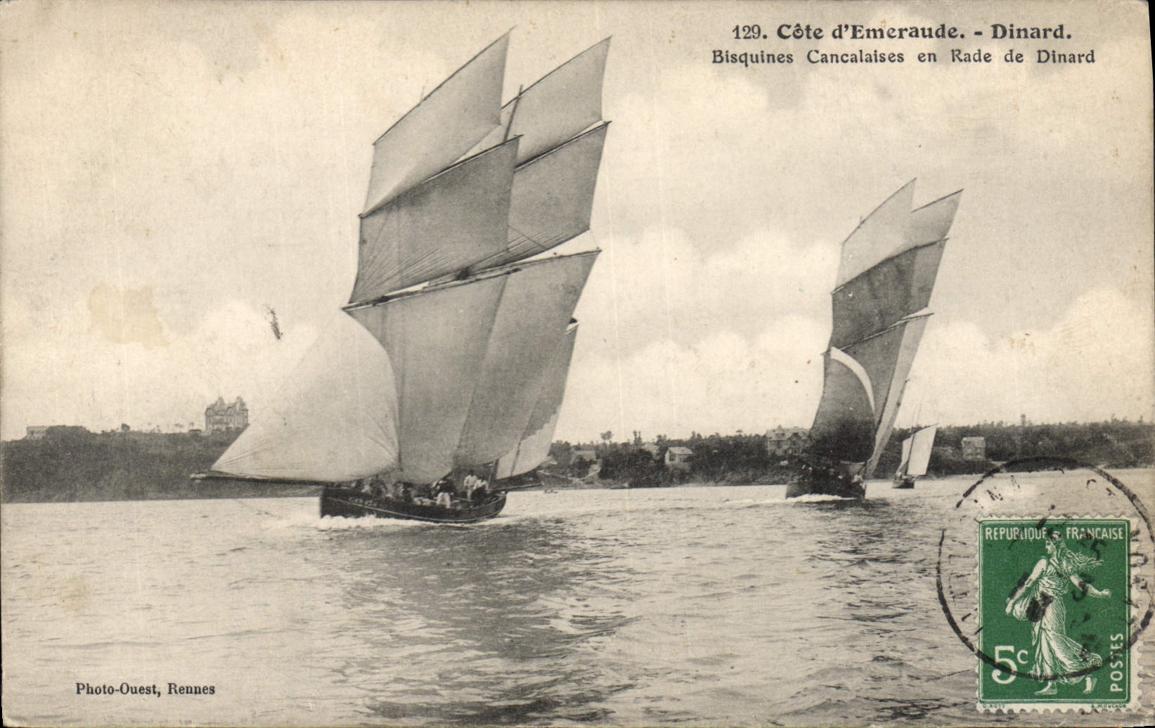 CPA Bateau Dinard Bisquines cancalaises en rade de Dinard 