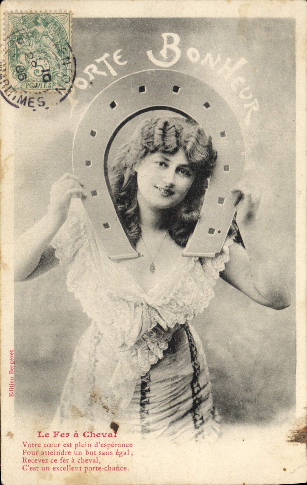 CPA Fantaisie Femme Porte Bonheur 
