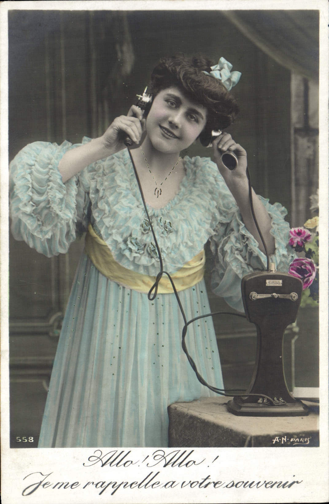 CPA Fantaisie Telephone Femme