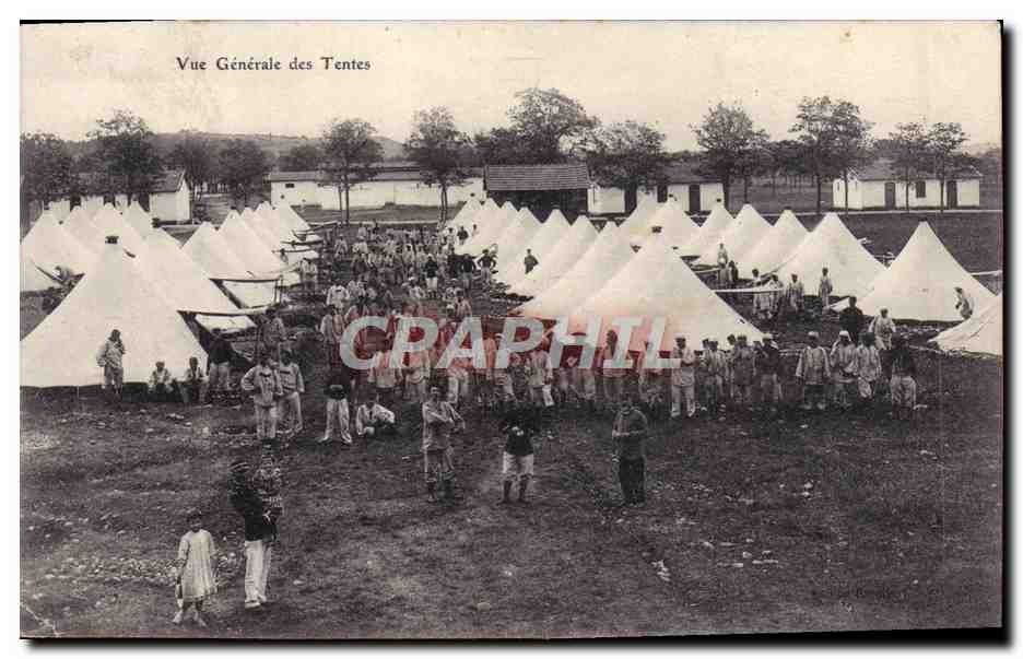 CPA Militaria Vue generale des tentes 