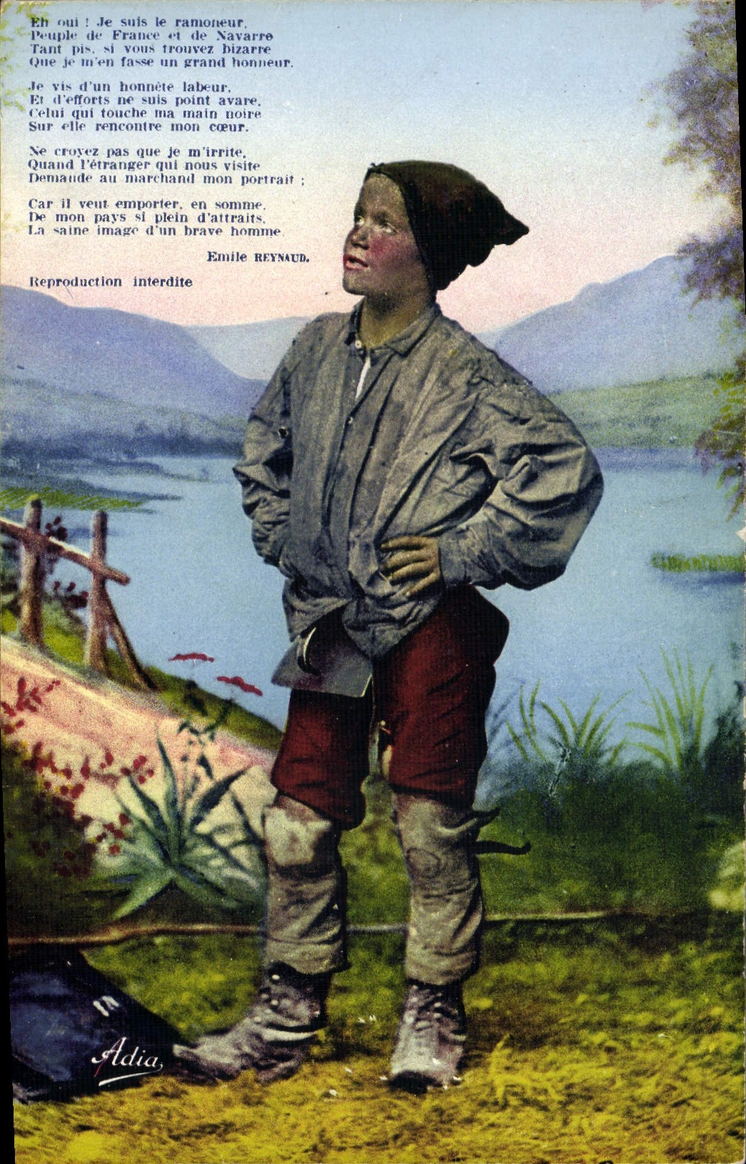 CPA Folklore Savoie Le petit ramoneur