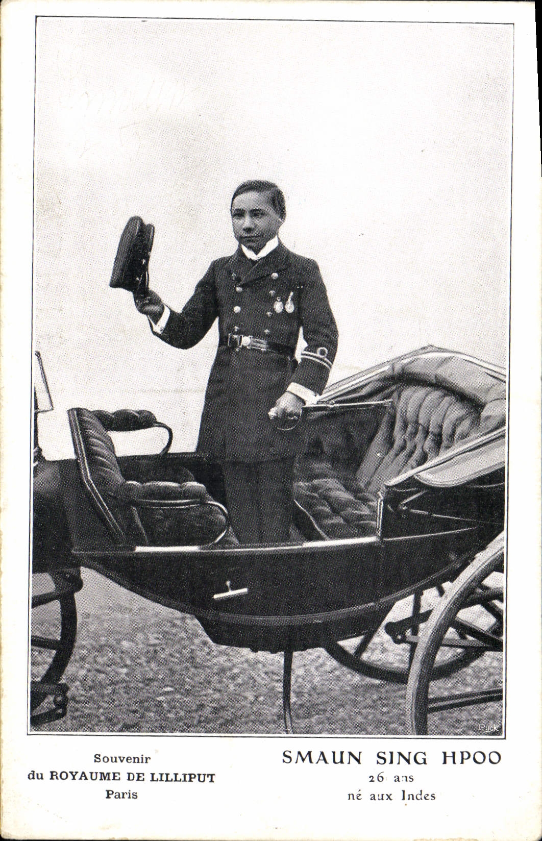 Smaun Sing Hpoo — Souvenir du Royaume de Lilliput — Paris