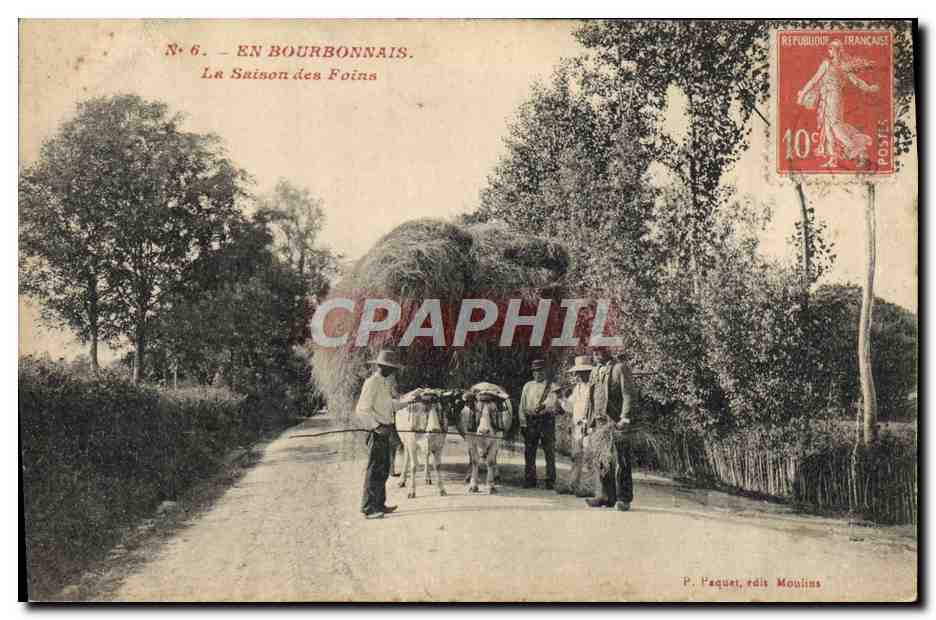 CPA Folklore Bourbonnais La saison des foins 