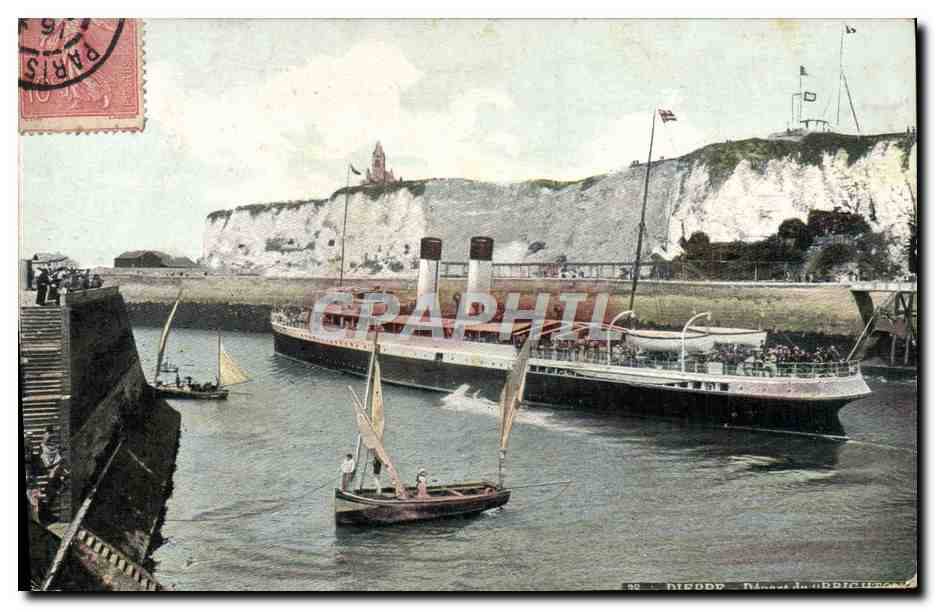 Port de Calais — Vue du port avec vapeur et voiliers — Éditeur L.V. & Cie, n° 90