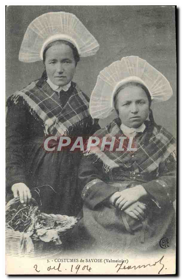 CPA Folklore Costumes de Savoie Valmeinier 