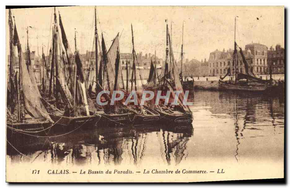 Calais — Le Bassin du Paradis — La Chambre de Commerce — LL