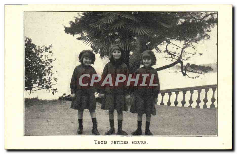 Tres hermanitas pequeñas — subtítulo 'Tres hermanitas pequeñas.' — editor no visible
