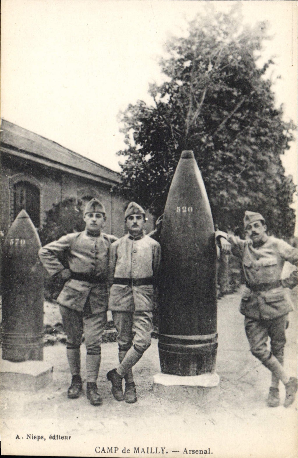CPA Militaria Camp de Mailly Arsenal