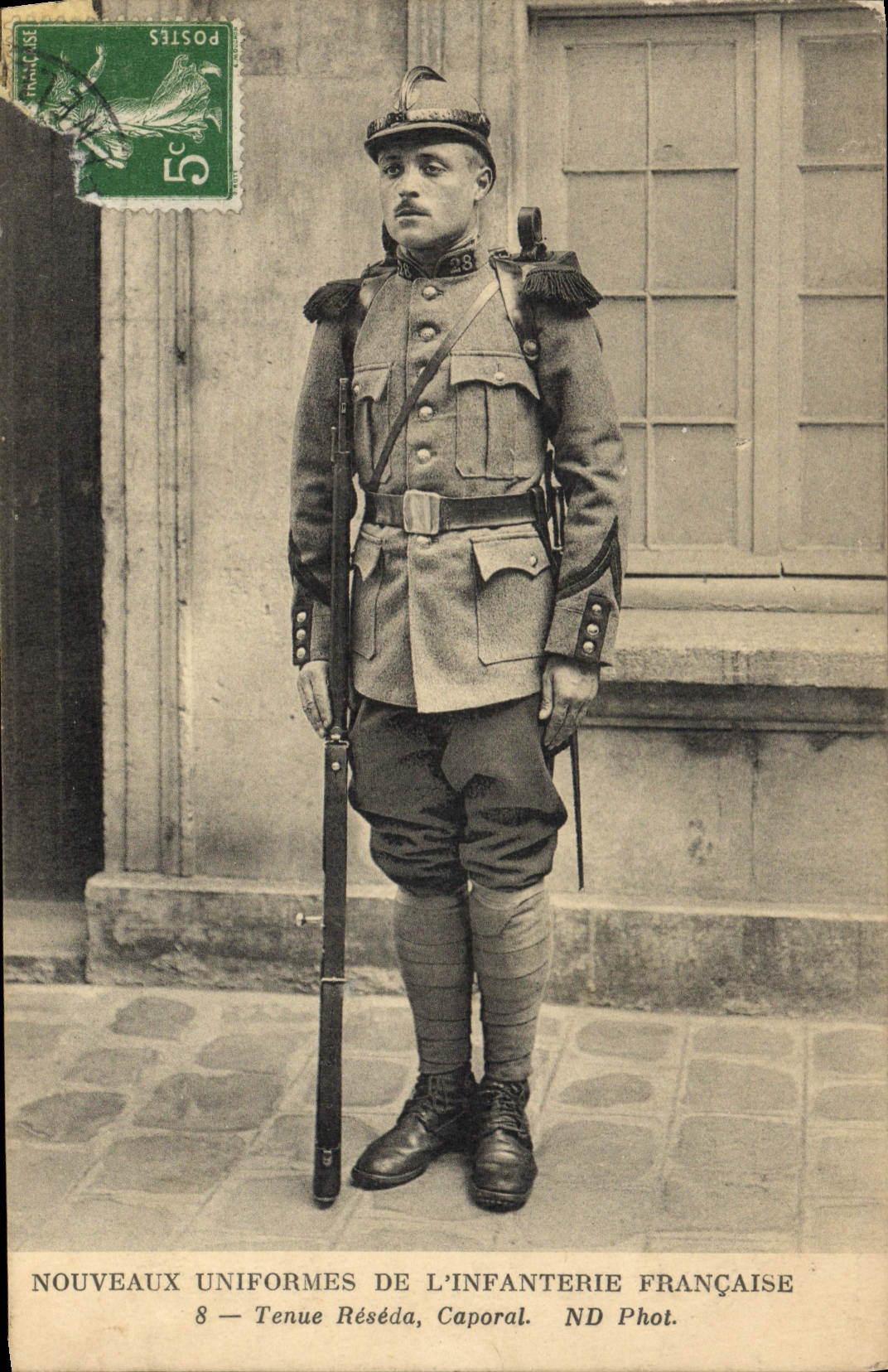 CPA Militaria Uniforme tenue Reseda Caporal