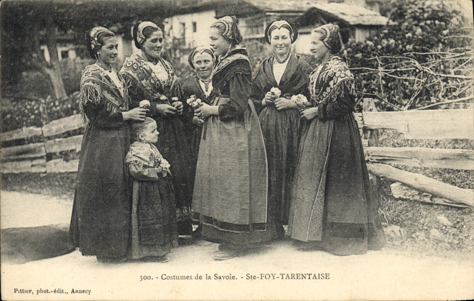 CPA Folklore Savoie Ste Foy Tarentaise