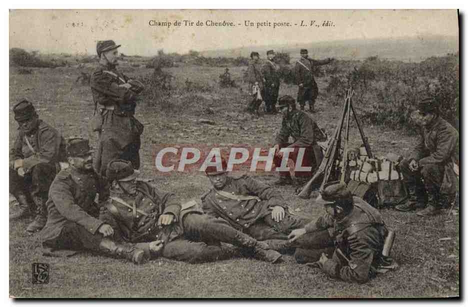 CPA Militaria Champ de tir de Chenove Un petit poste 