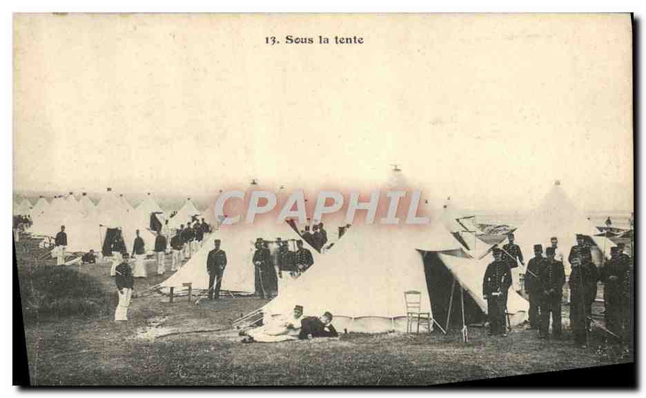 CPA Militaria Sous la tente