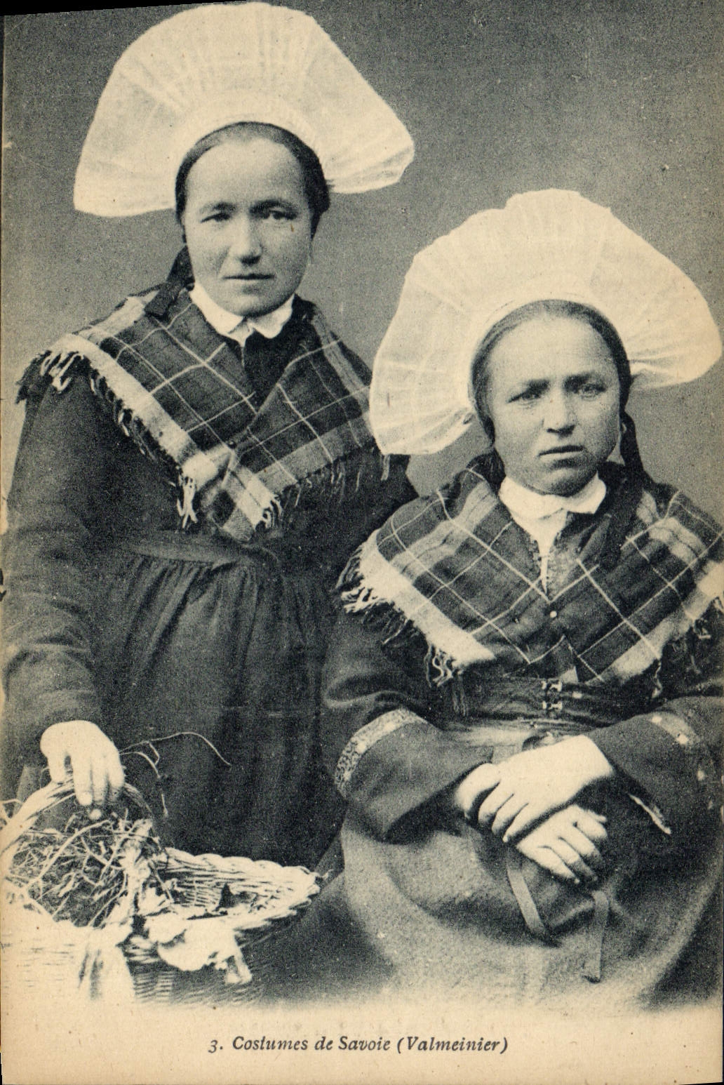 CPA Folklore Savoie Valmeinier 