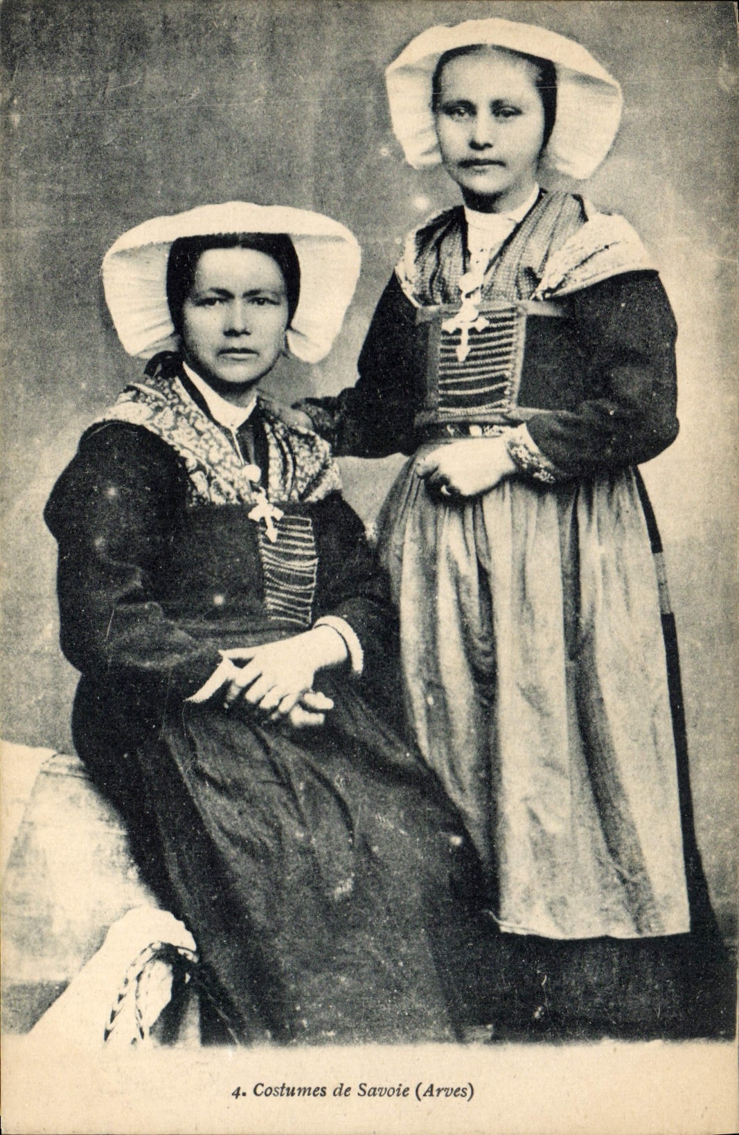 CPA Folklore Savoie Arves