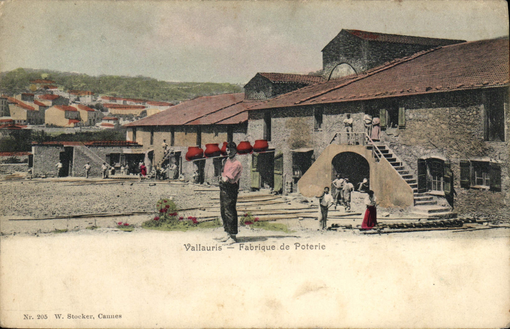 Vallauris — Fabrique de Poterie — W. Stocker, Cannes, n° 205