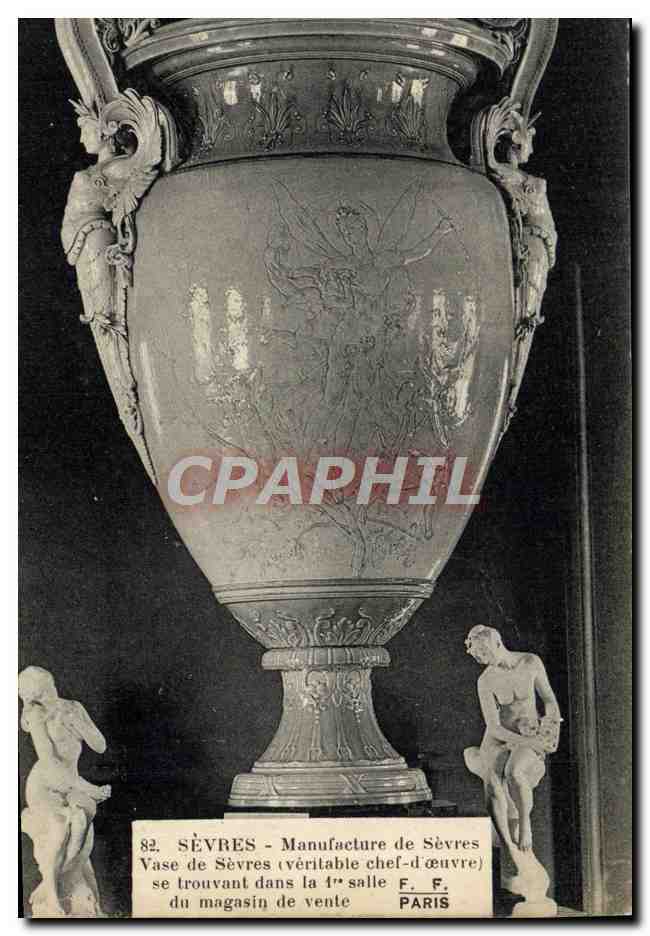 CPA Poterie Ceramique Sevres Manufacture de Sevres Vase 