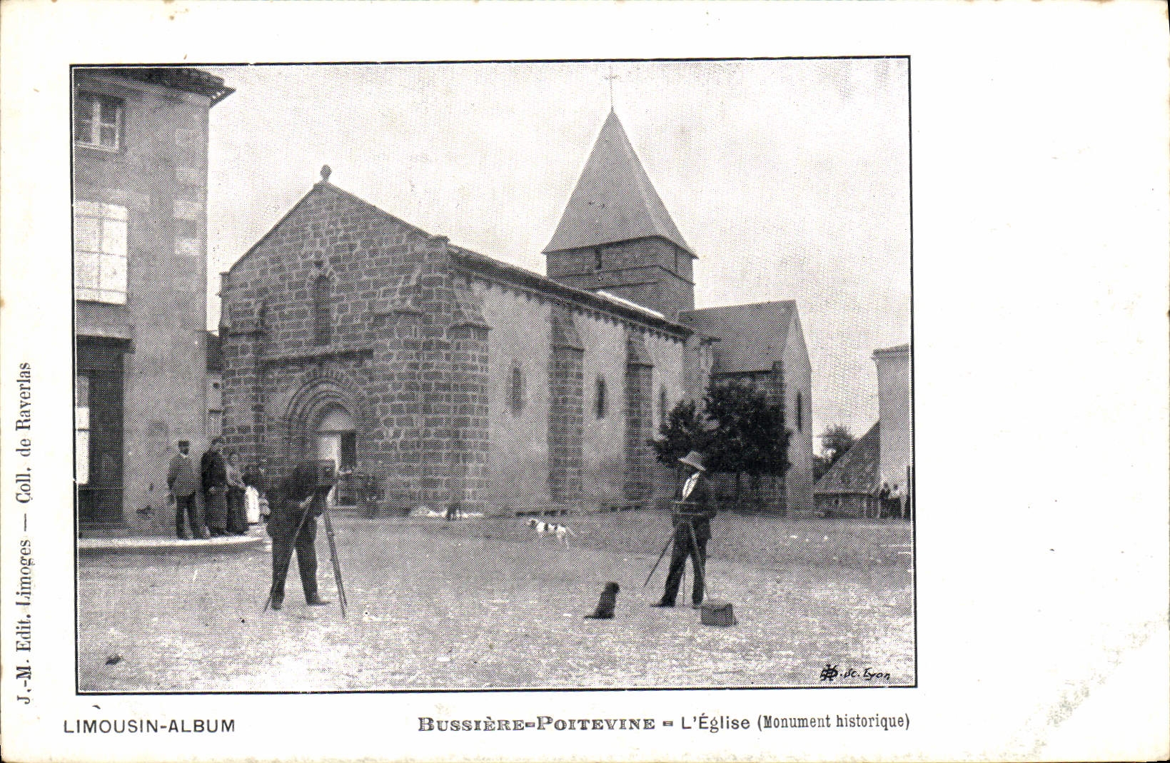CPA Photographie Bussiere Poitevine L'eglise 