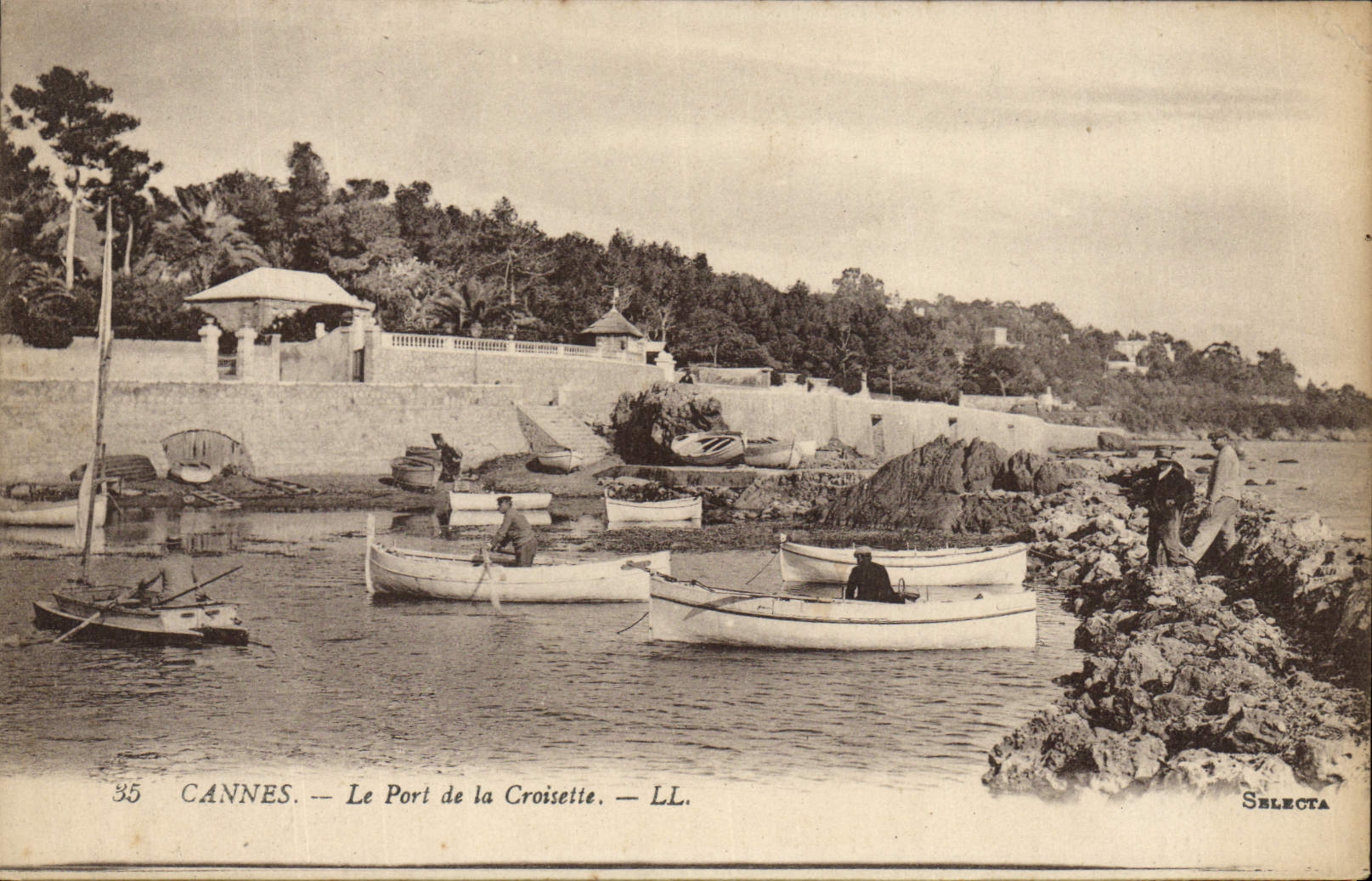 CPA Bateau Peche Cannes Le port de la Croisette 