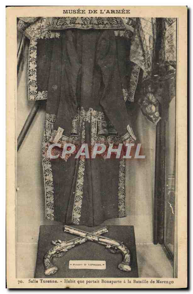 CPA Napoleon 1er Paris Musee de l'armee Salle Turenne Habit que portait Bonaparte a la bataille de Marengo