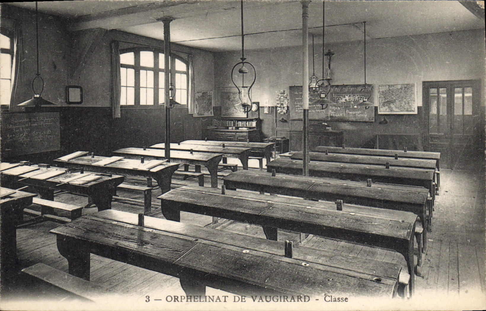 CPA Enfants Orphelinat de Vaugirard Classe