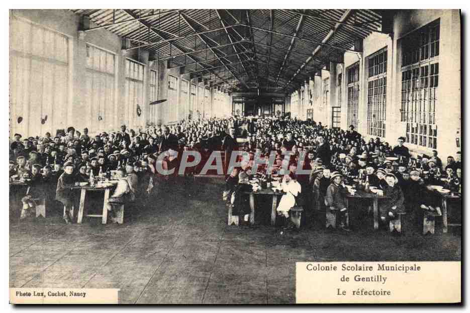 Colonie Scolaire Municipale de Gentilly — Le réfectoire — Photo Lux, Cuchet, Nancy