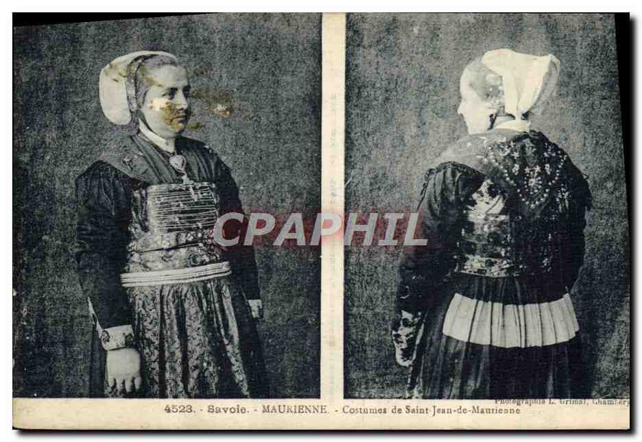 CPA Folklore Savoie Maurienne Costumes de Saint Jean de Maurienne 