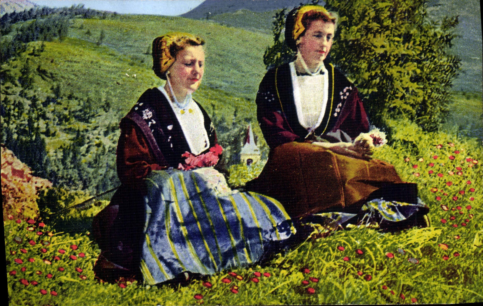 CPA Folklore Savoie Tarines coiffees de la frontiere tarentaise en Savoie 