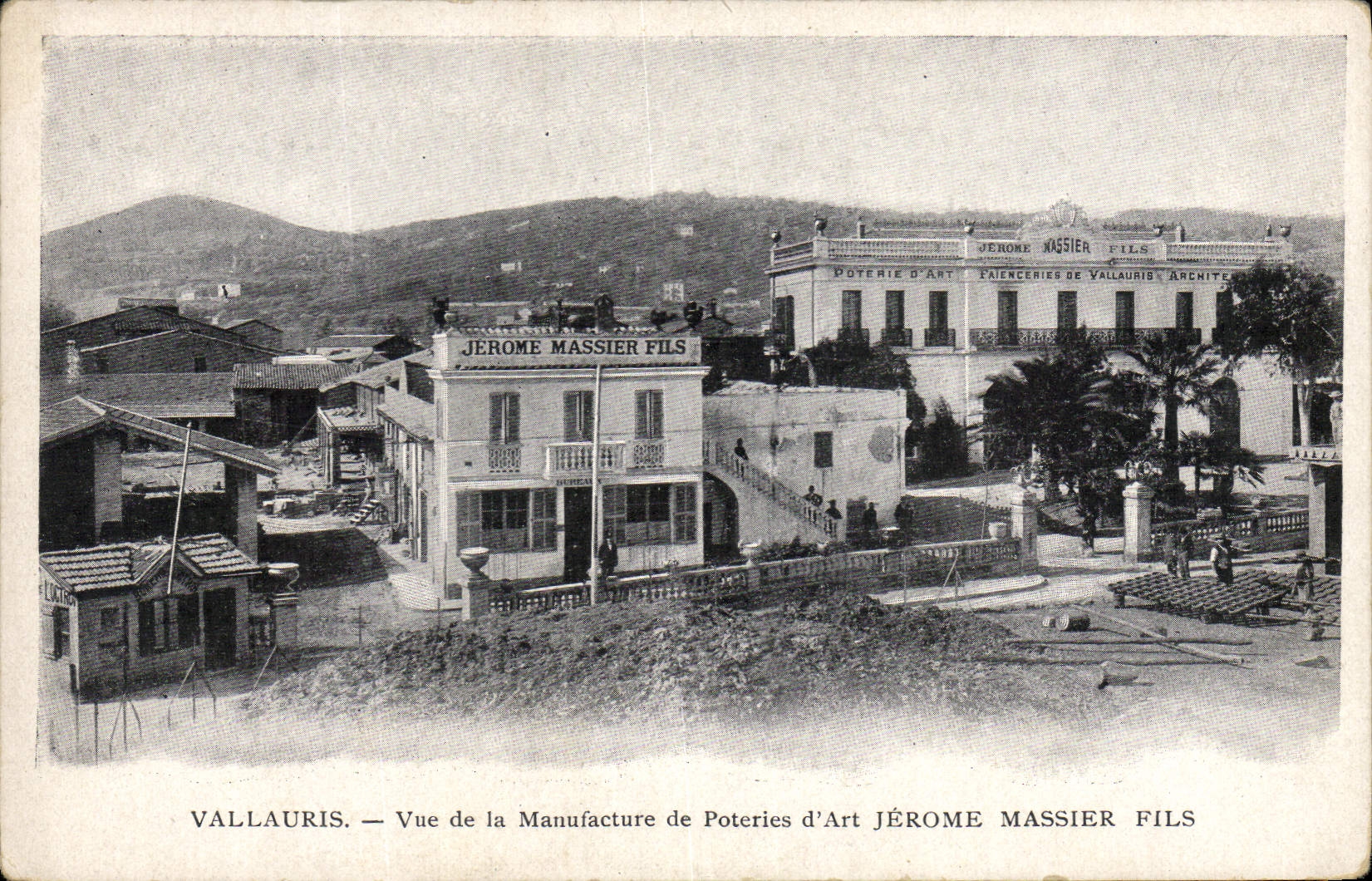 Vallauris — Vue de la Manufacture de Poteries d'Art Jérôme Massier Fils