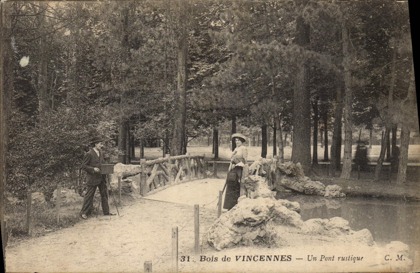 CPA Photographie Bois de Vincennes Paris Un pont rustique