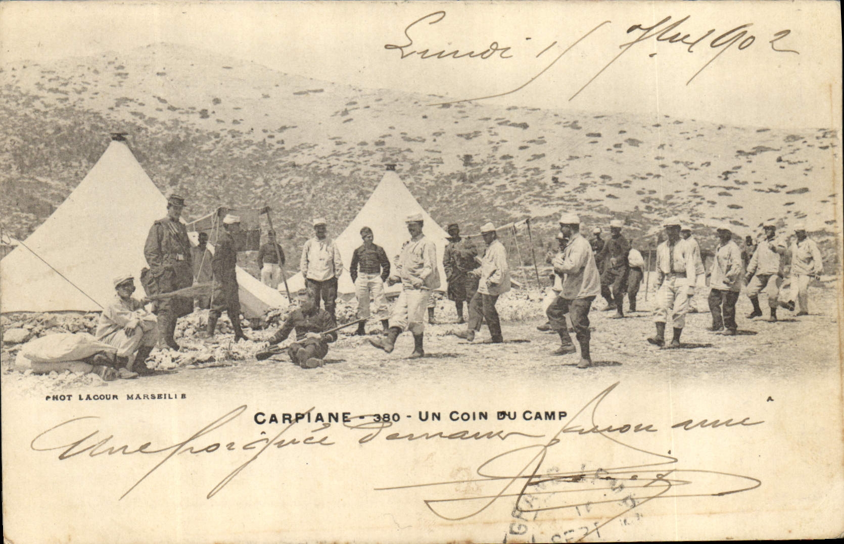 CPA Militaria Carpiane Un coin du camp 